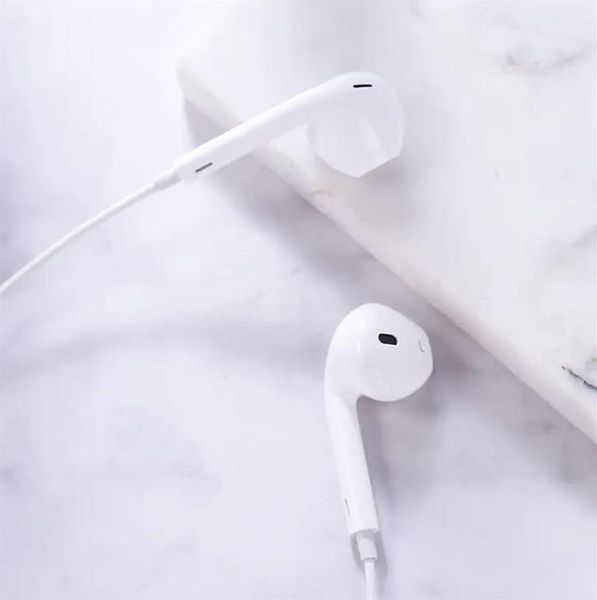 Гарнітура Foneng T28 Lightning White (T28-WE-IP) 488453 фото